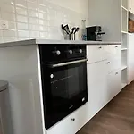 La Perle Cachée